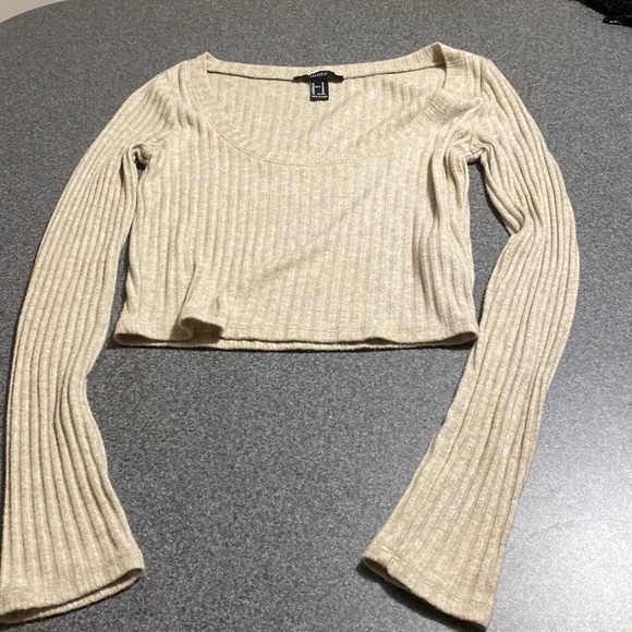Forever 21 Tops - Forever, 21 women’s cropped ribbed color tan long sleeve size medium